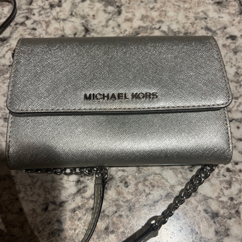 Michael Kors Jet Set crossbody